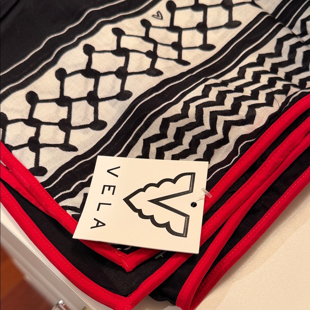 Vela NWT Modal OG Hijab Black and Red Patterned Scarf